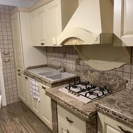 Le 4 Stelle Luminose Trinitapoli